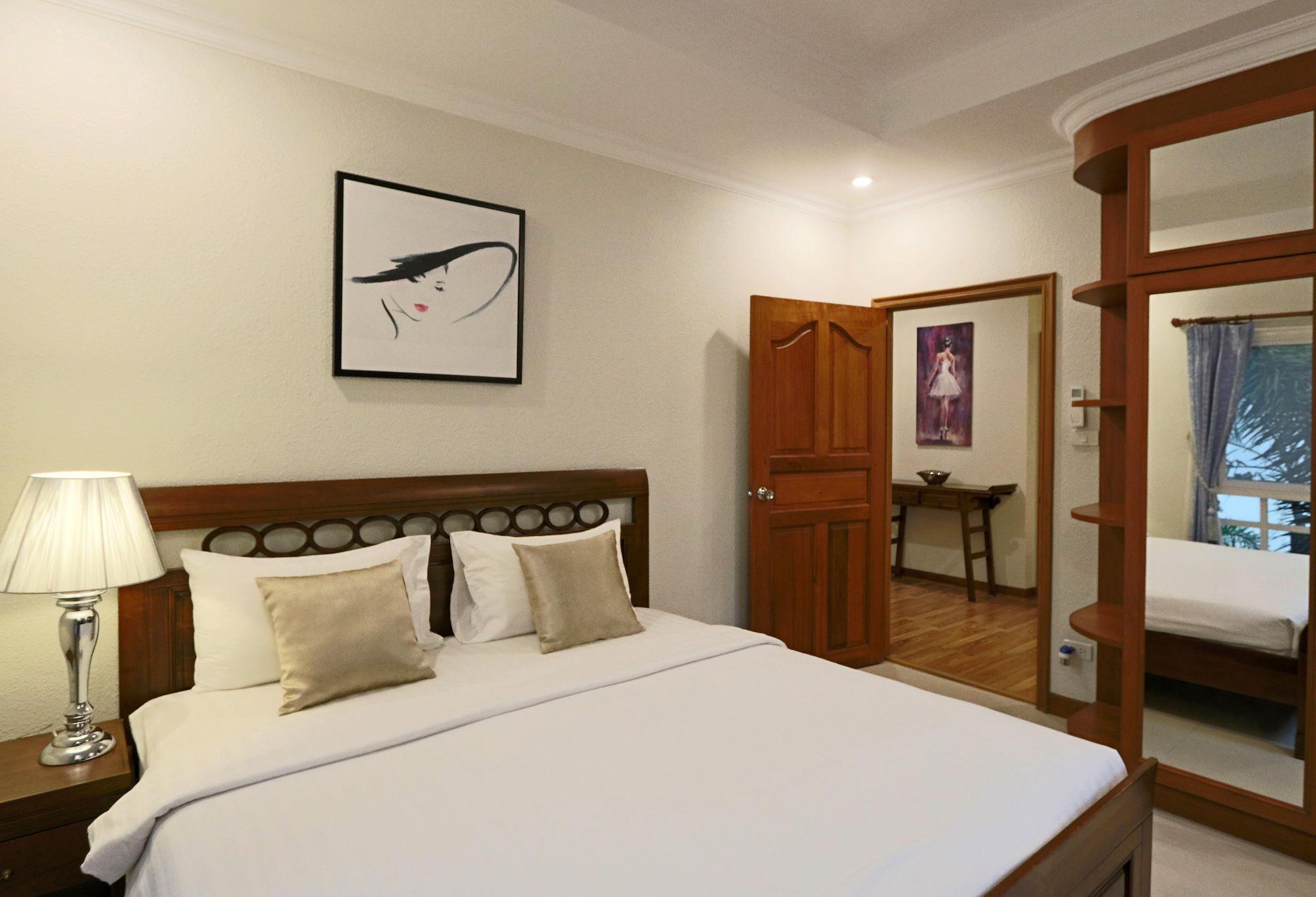 Pattaya Holiday Villas Банг Ламунг Екстериор снимка