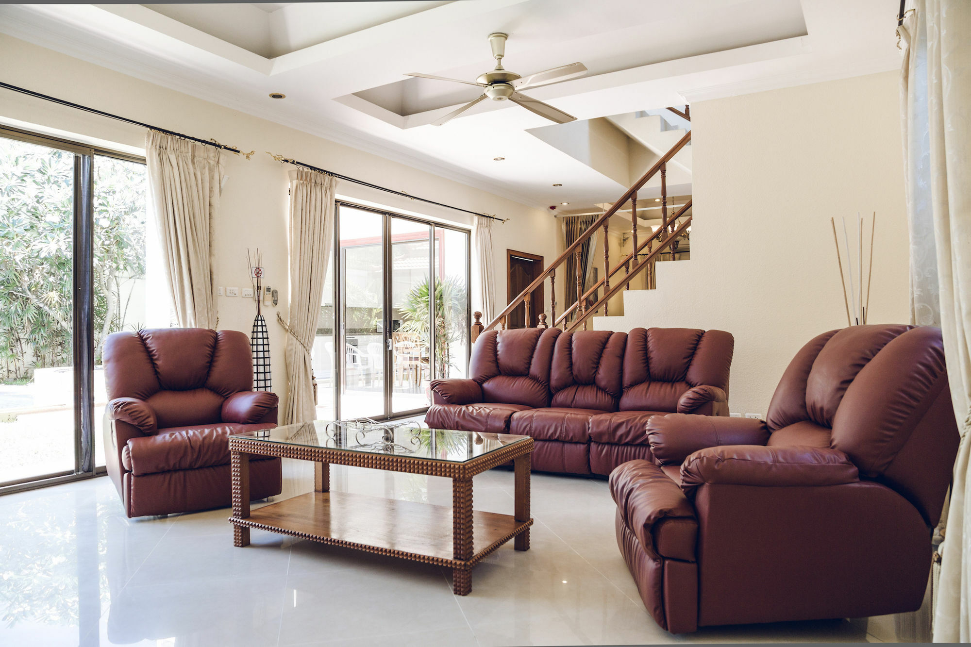 Pattaya Holiday Villas Банг Ламунг Екстериор снимка
