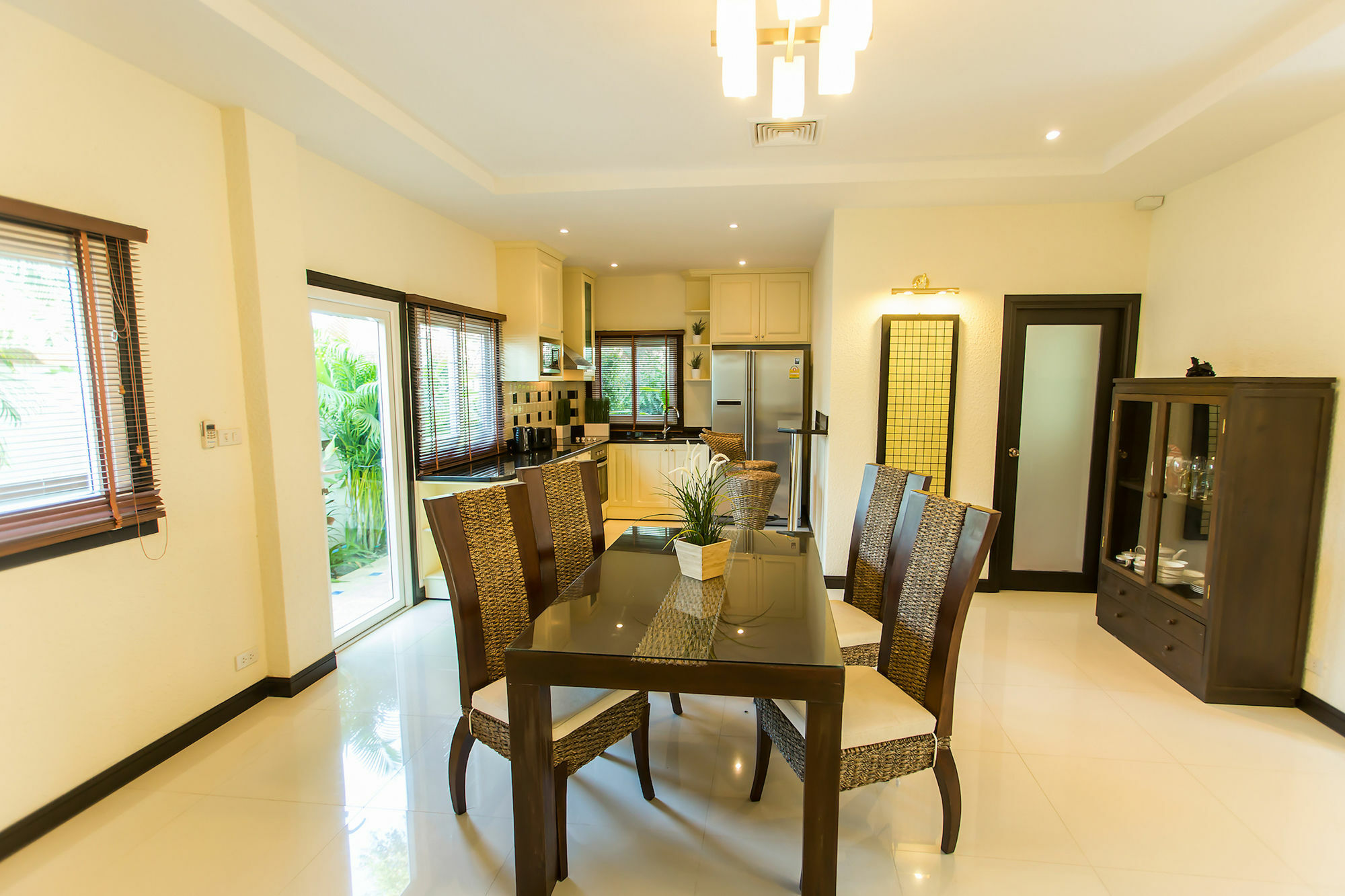 Pattaya Holiday Villas Банг Ламунг Екстериор снимка
