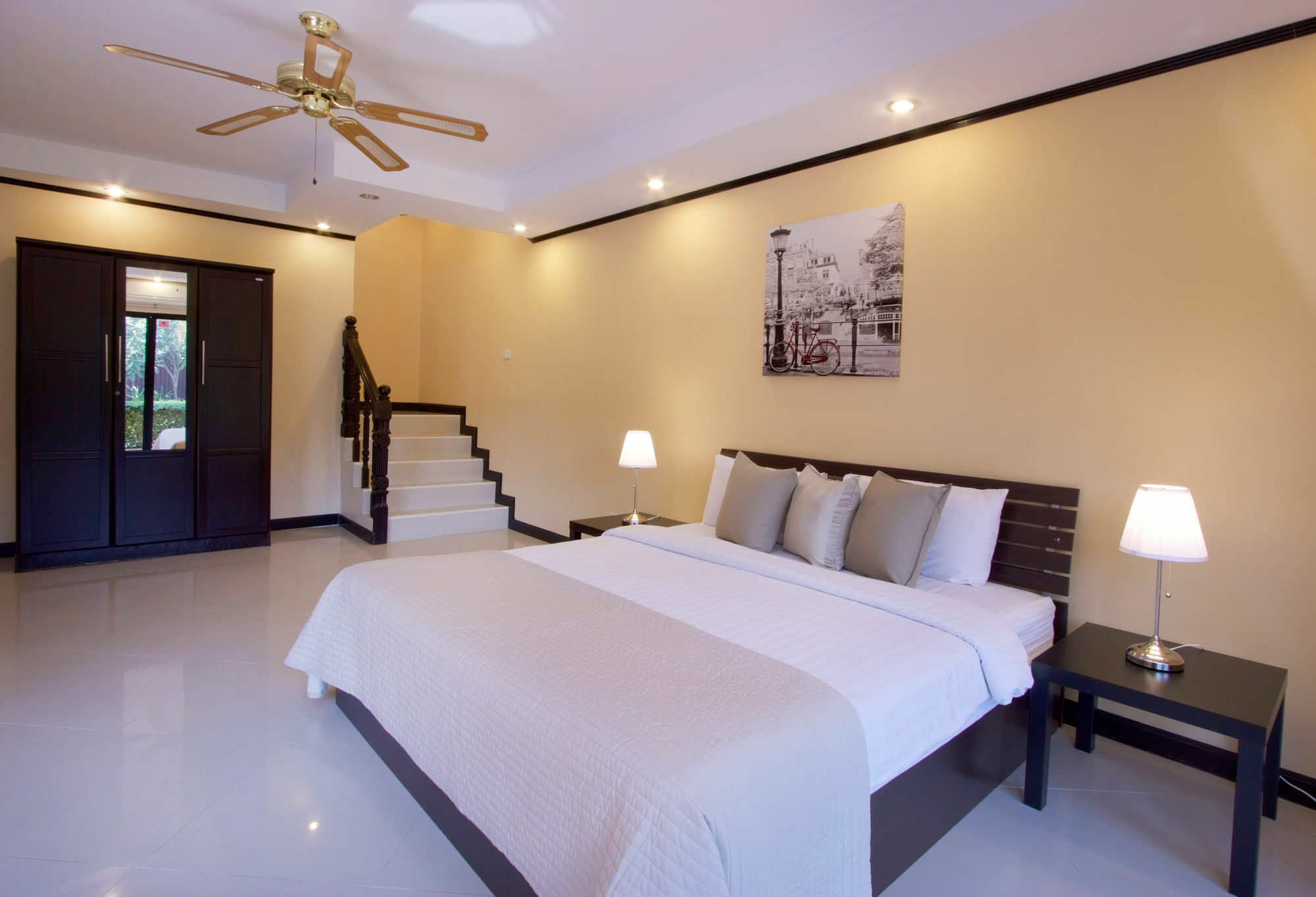 Pattaya Holiday Villas Банг Ламунг Екстериор снимка