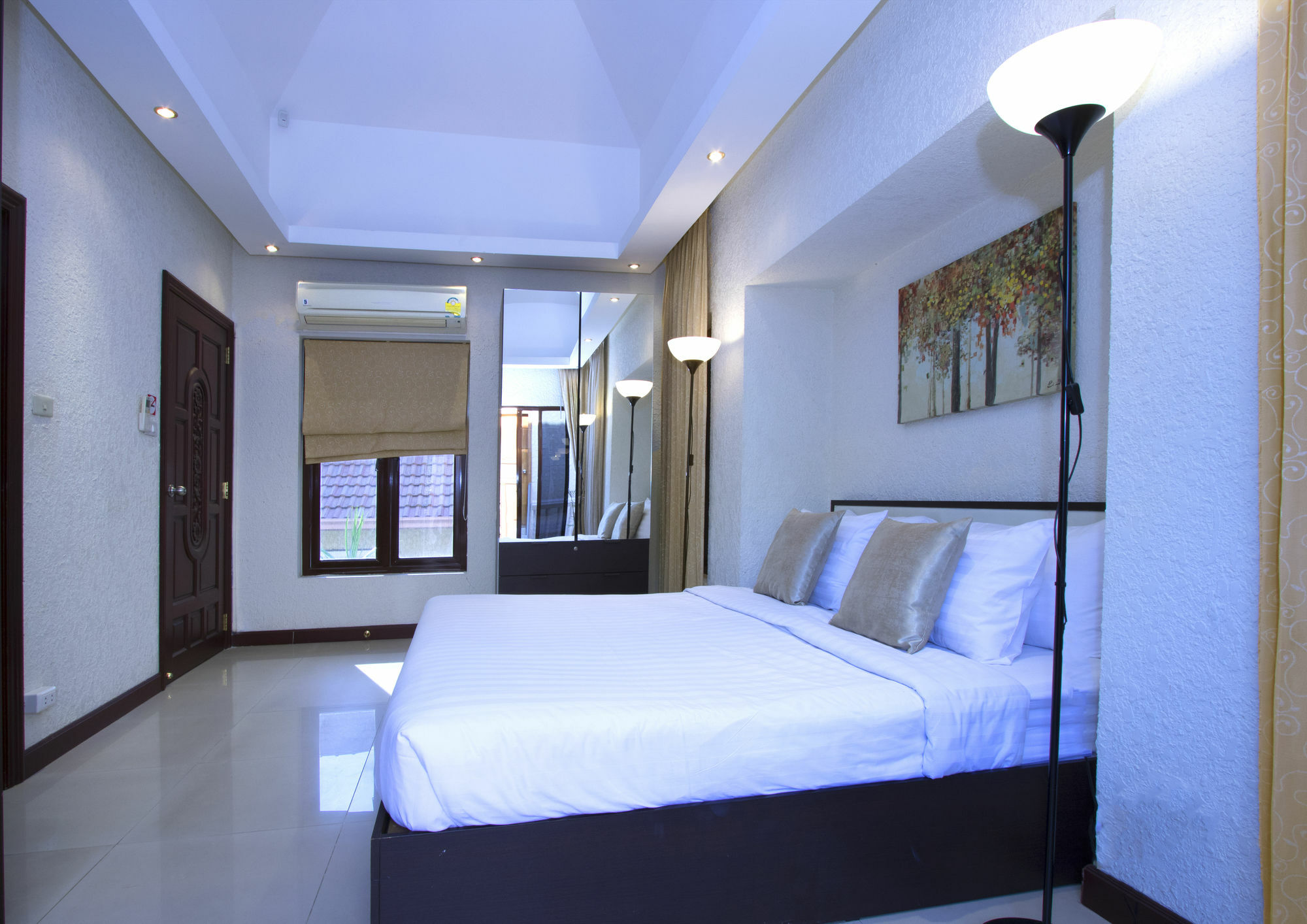 Pattaya Holiday Villas Банг Ламунг Екстериор снимка