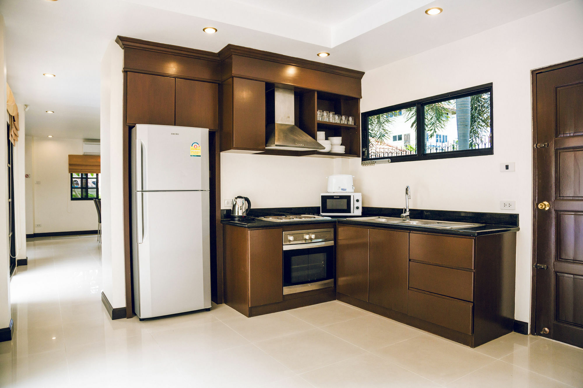 Pattaya Holiday Villas Банг Ламунг Екстериор снимка